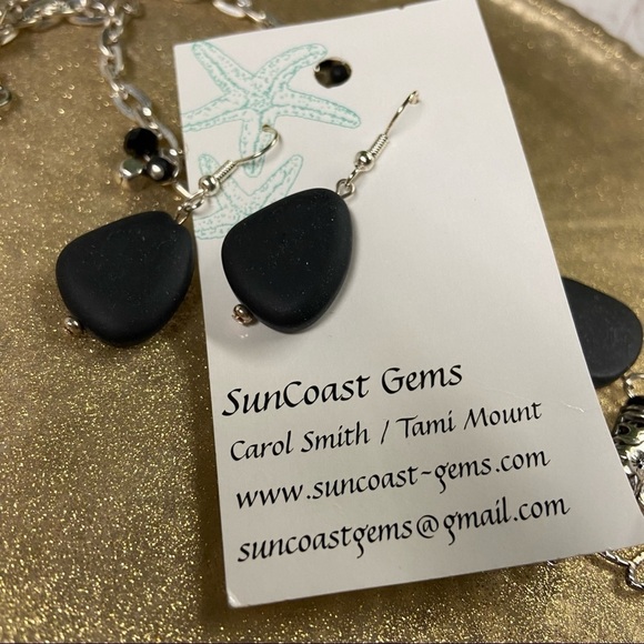 Suncoast Gems dragonfly necklace and earrings set - Picture 6 of 12